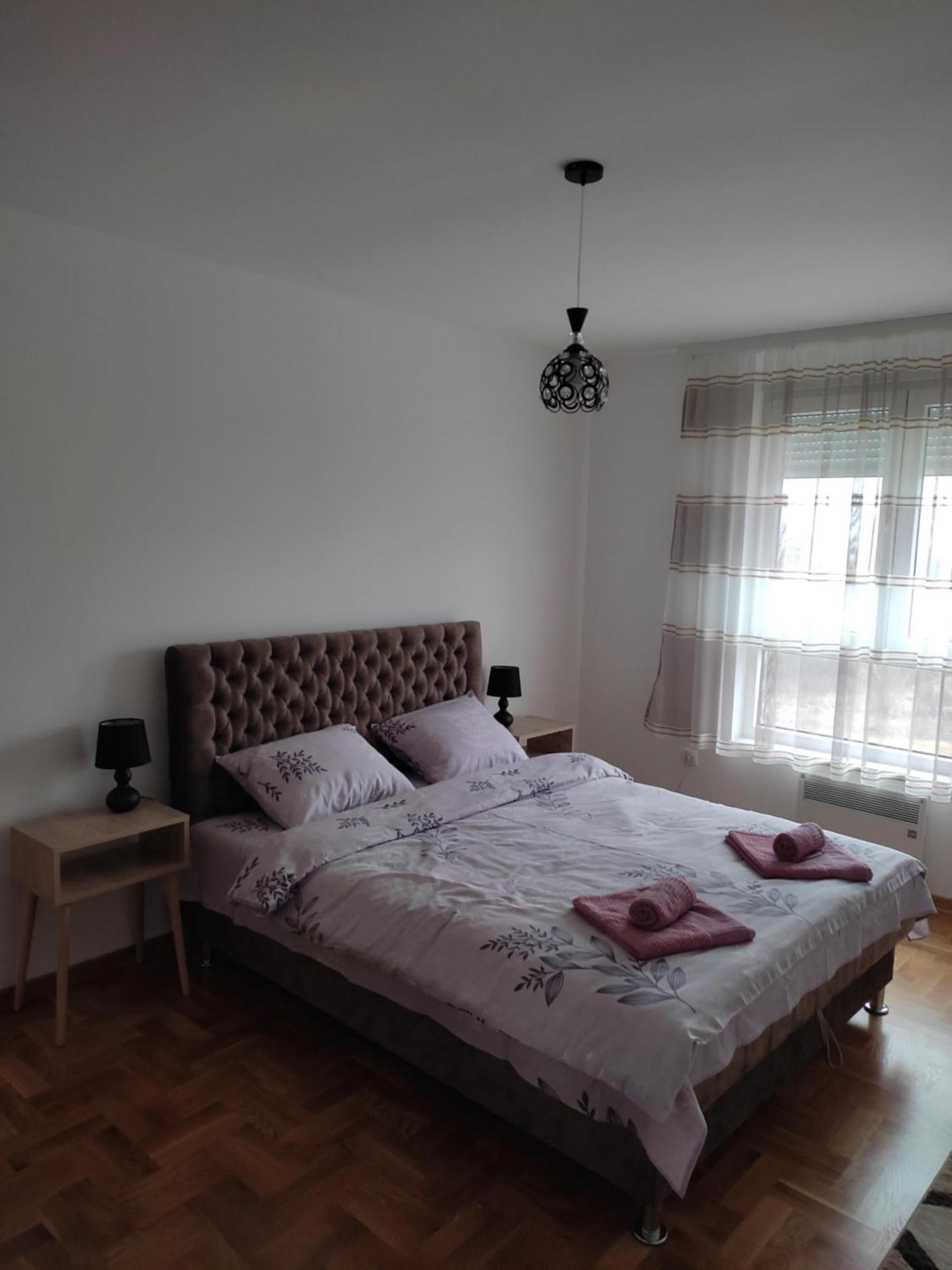 Apartman Petra Nis Exterior foto